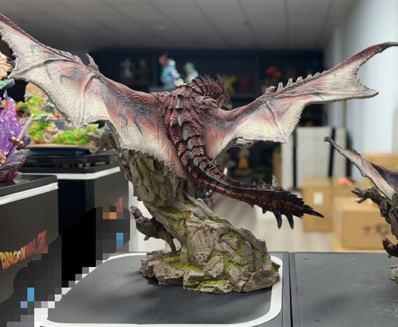 Dragon Frontier Studio – Monster Hunter Rathalos & Silver Rathalos