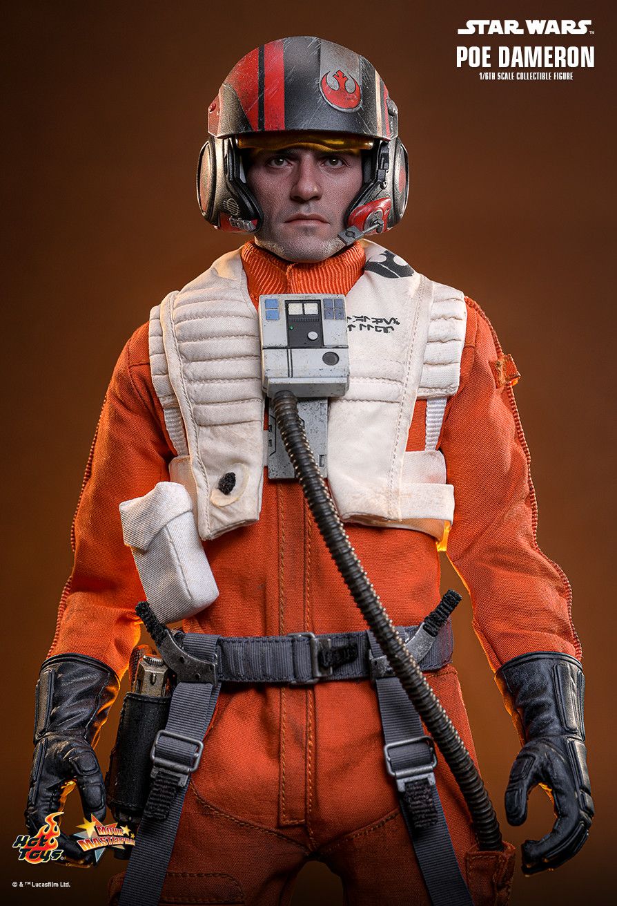 Hottoys – Star Wars: The Force Awakens Poe Dameron MMS806 (Licensed)