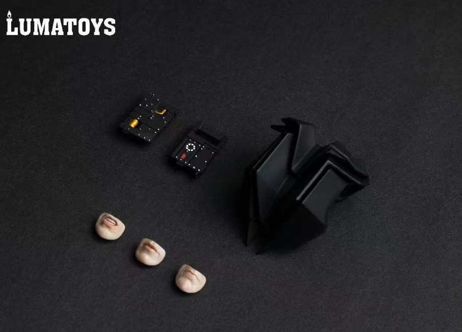 Lumatoys Studio – DC 1/12 batman accessories kit