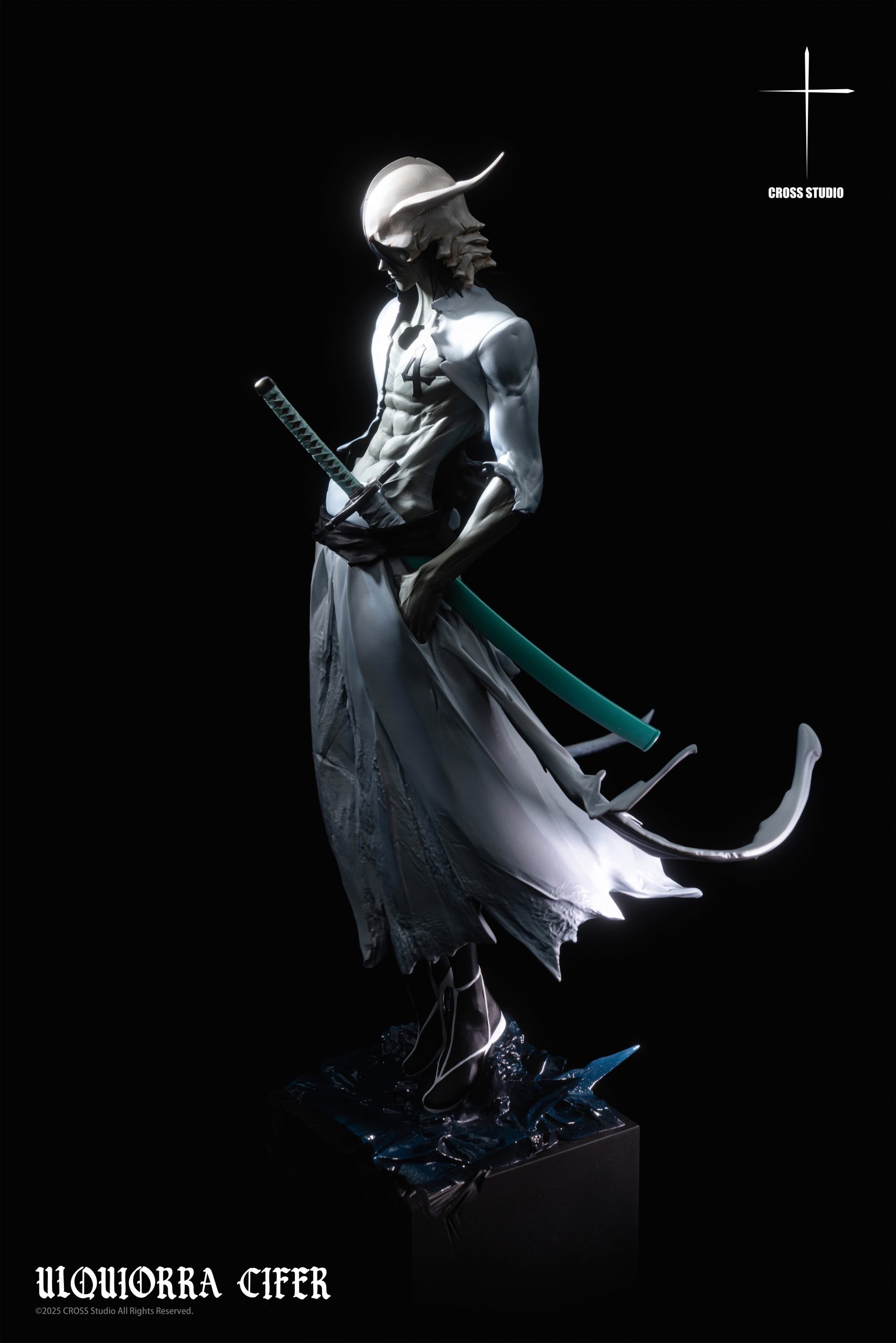Cross Studio – BLEACH Ulquiorra cifer