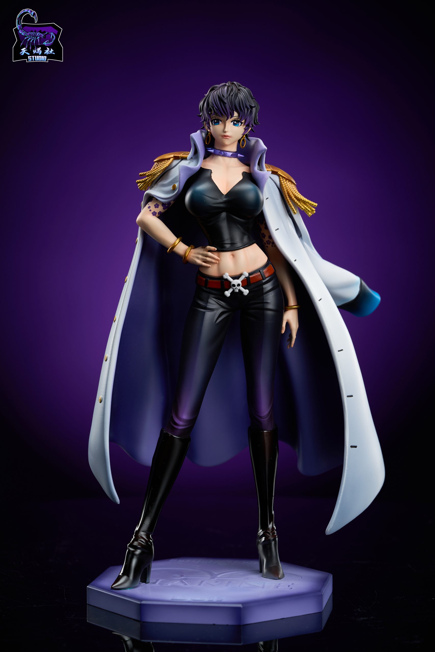 Tian Xie She Studio – One Piece Vice Admiral Doll