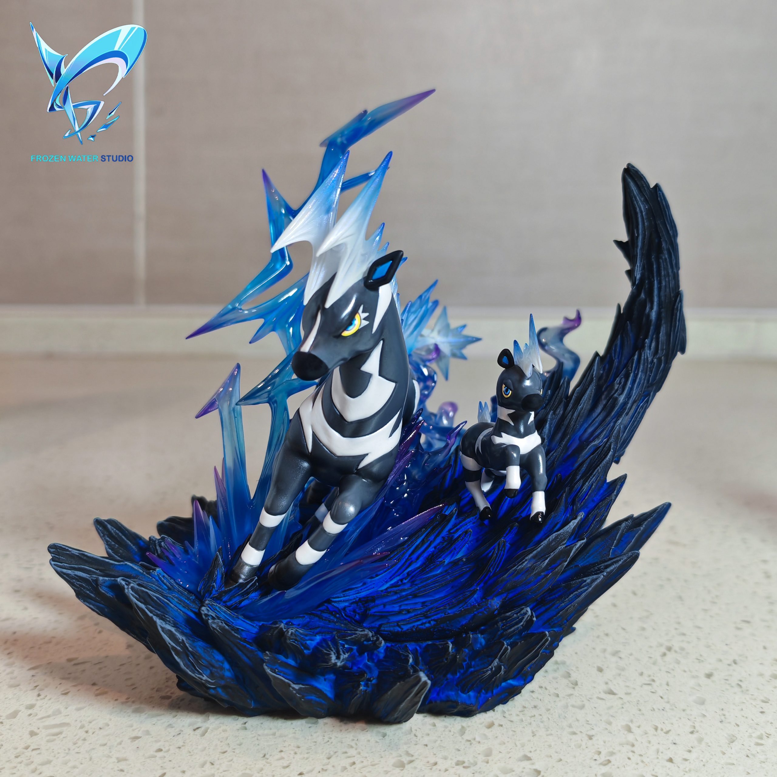Frozen Water Studio – Pokémon Zebstrika Evolution Set