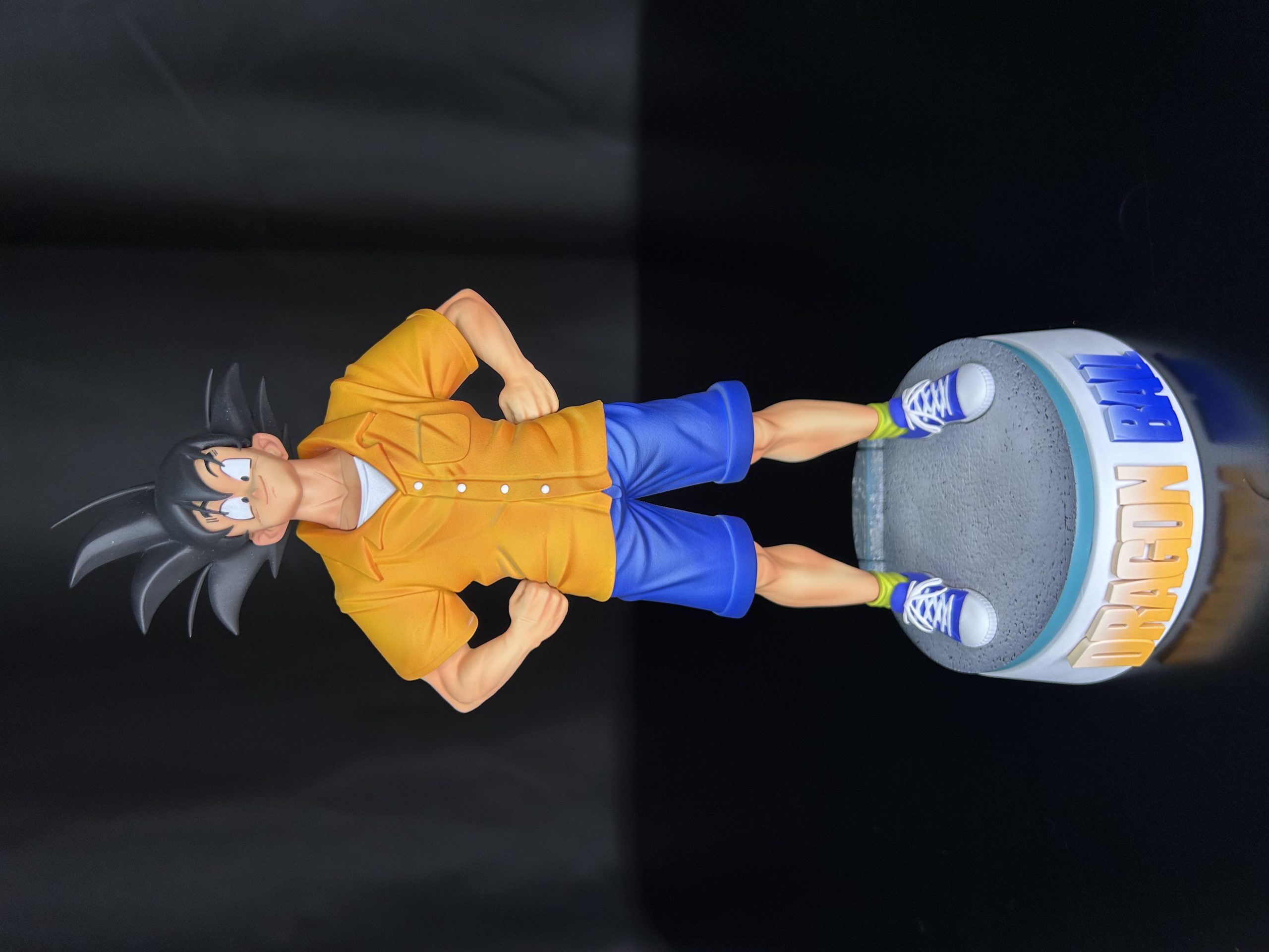 SGJ Studio – Dragon Ball Casual Wear Akimbo Goku