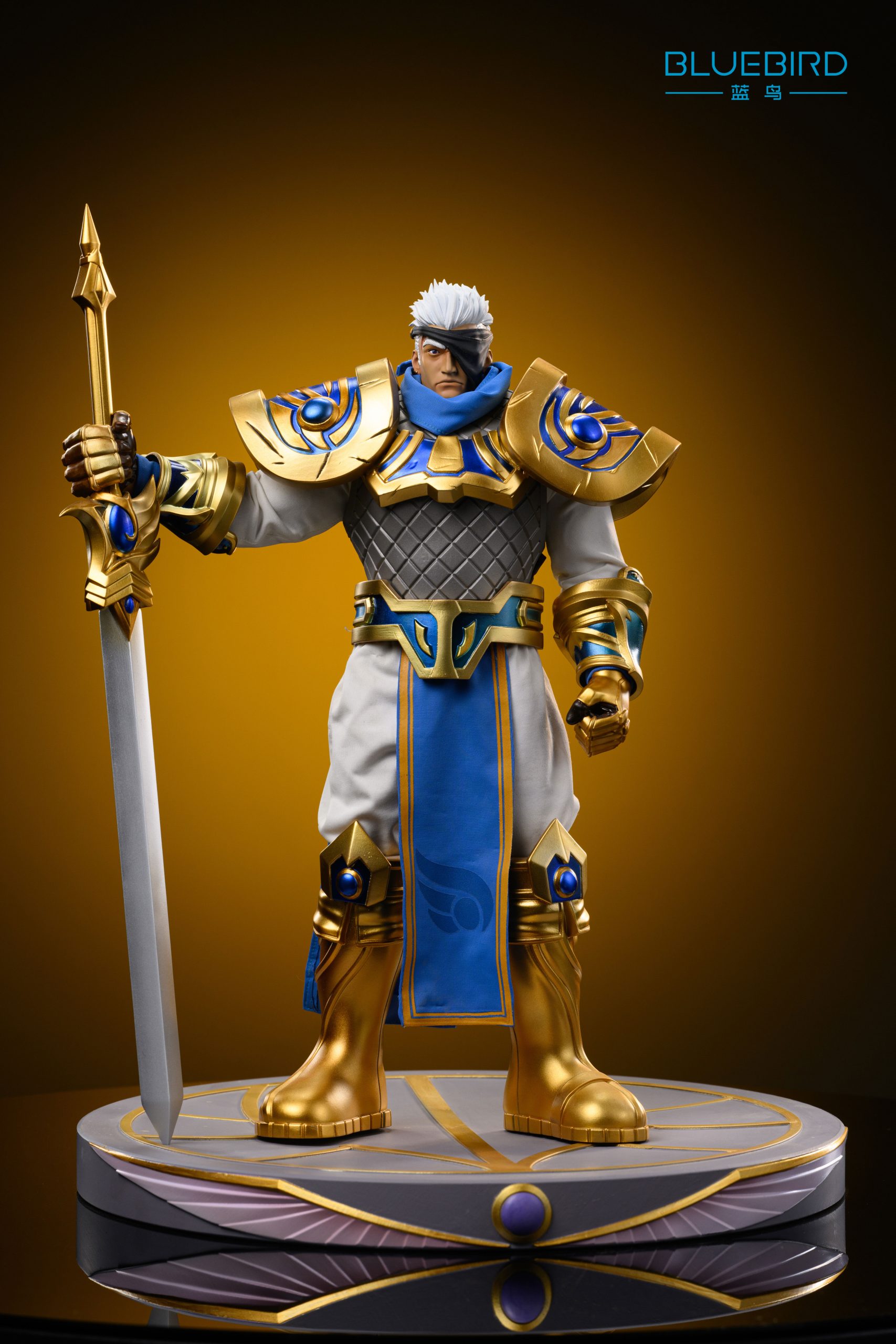 Bluebird Studio – League of Legends Garen City Guard