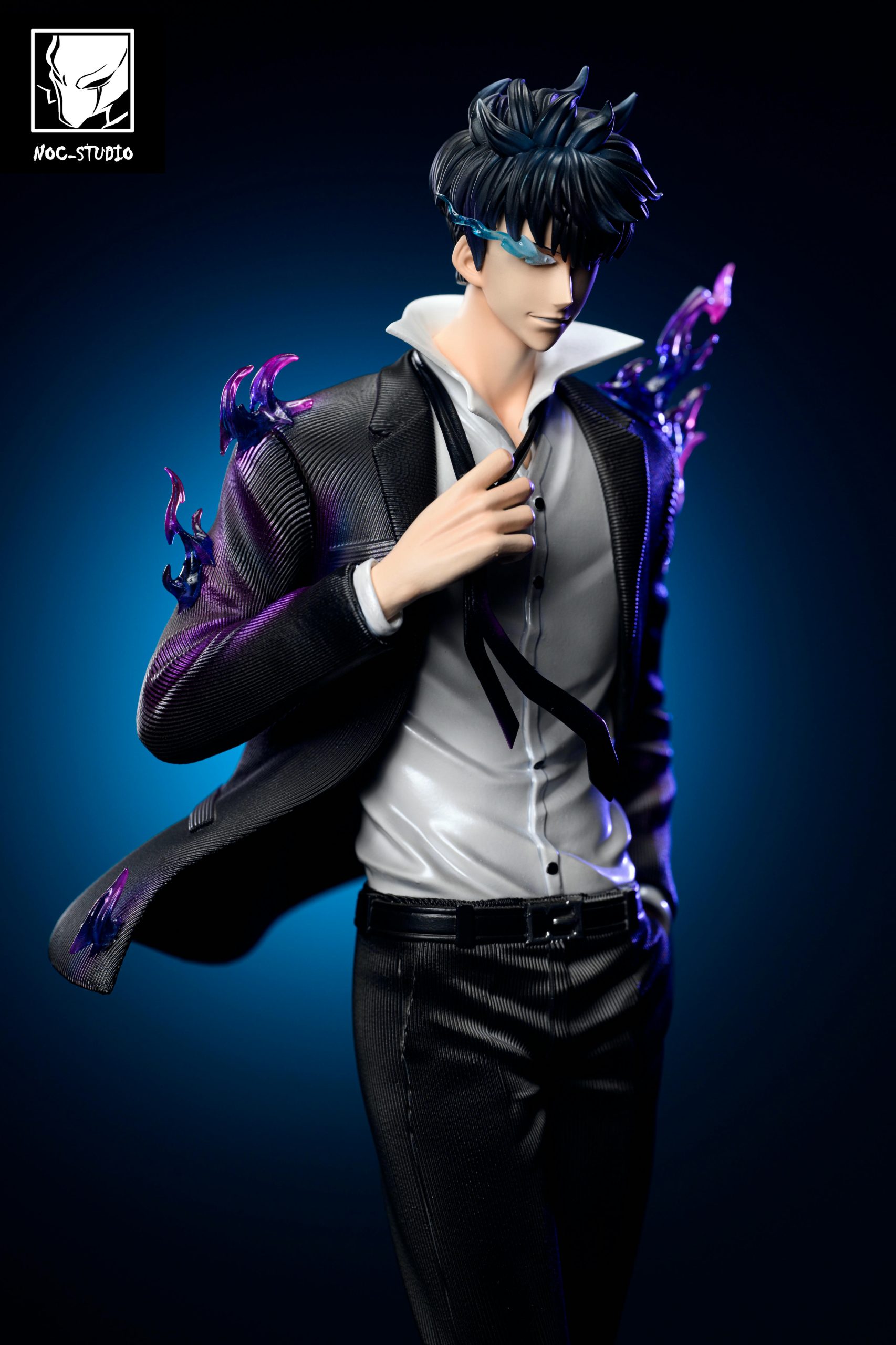 Noc Studio – Solo Leveling Shadow Monarch Sung Jin Woo in Suit