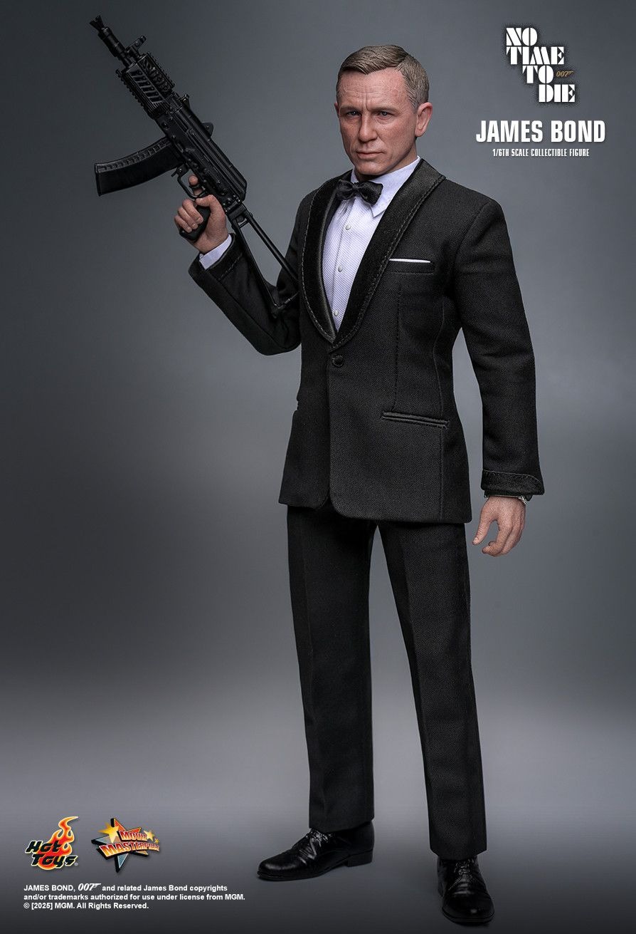 Hottoys – No Time To Die James Bond 1/6th scale Collectible Figure (Licensed)