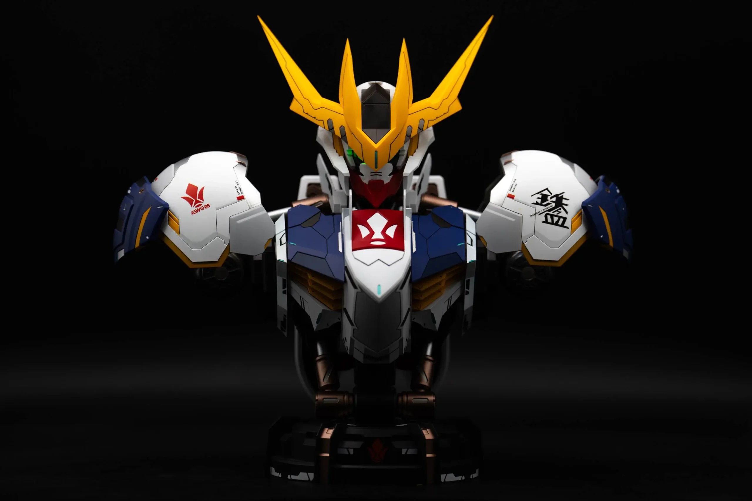 HH Mo Xing Gong Fang Studio – Gundam Battle 1/30 ASW-G-08 Gundam Barbatos Lupus Rex Bust Assembly ModelPainted Finished