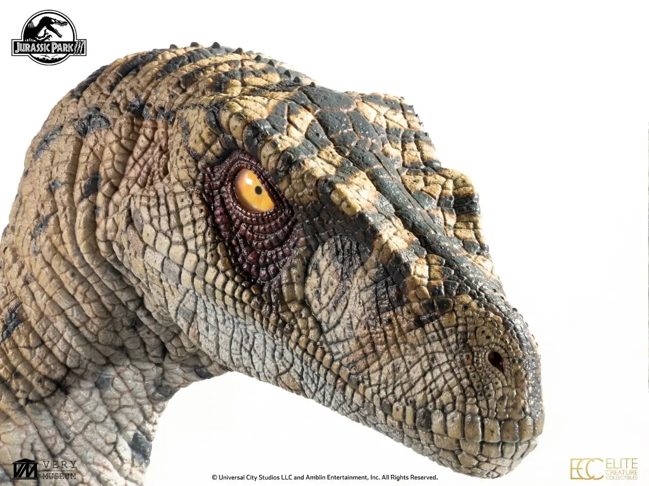 ECC Studio – Jurassic Park III Female Velociraptor White Queen & JP3 Velociraptor Resonating Chamber Prop Replica (Licensed)