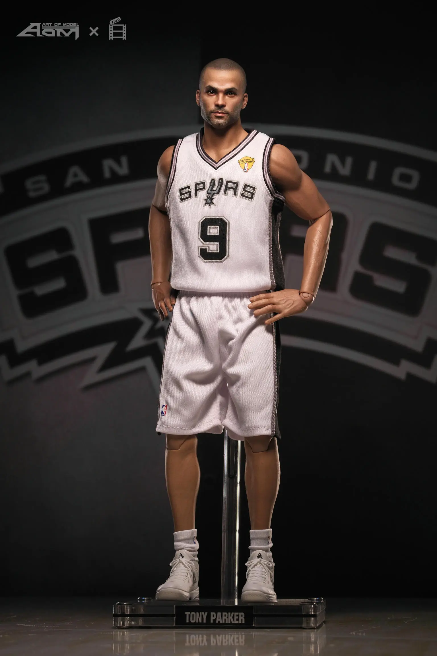 AOM TOYS Studio – NBA 1/6 Scale Tony Parker 2014 Championship Set