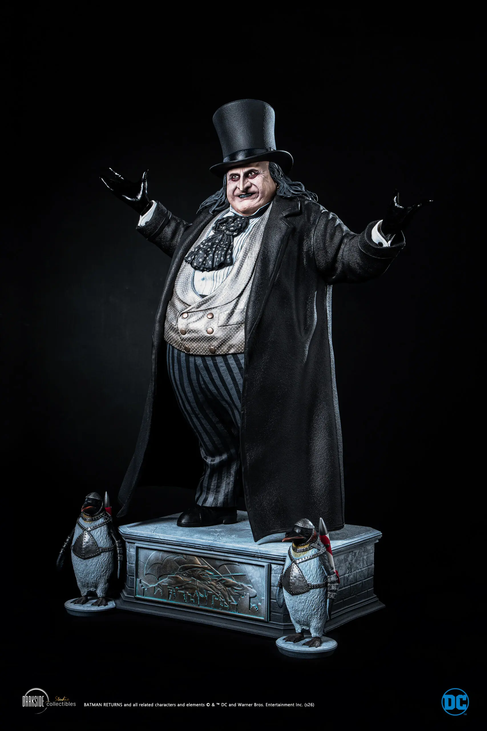Darkside Collectibles Studio – Batman Returns 30th Anniversary Penguin (Licensed)