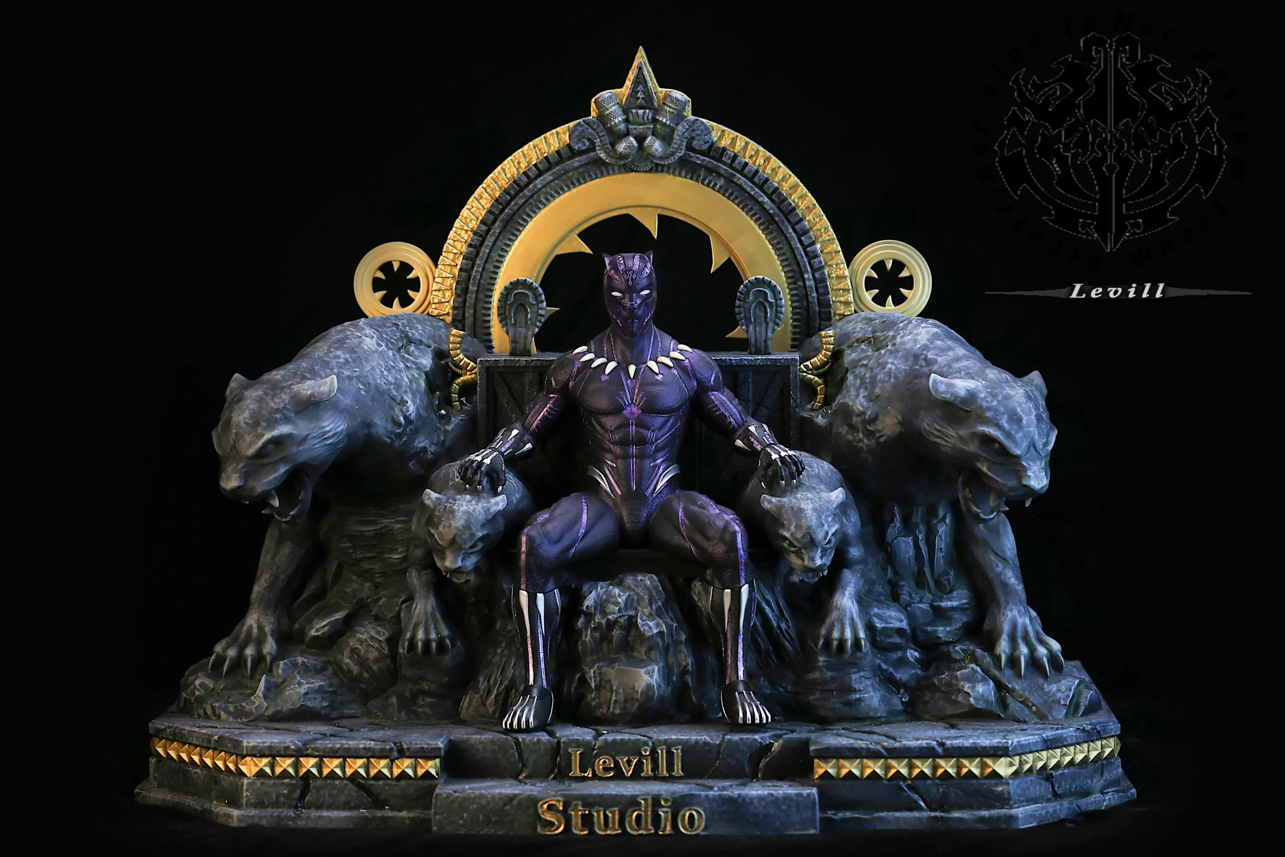 Levill studio – Black Panther on Throne