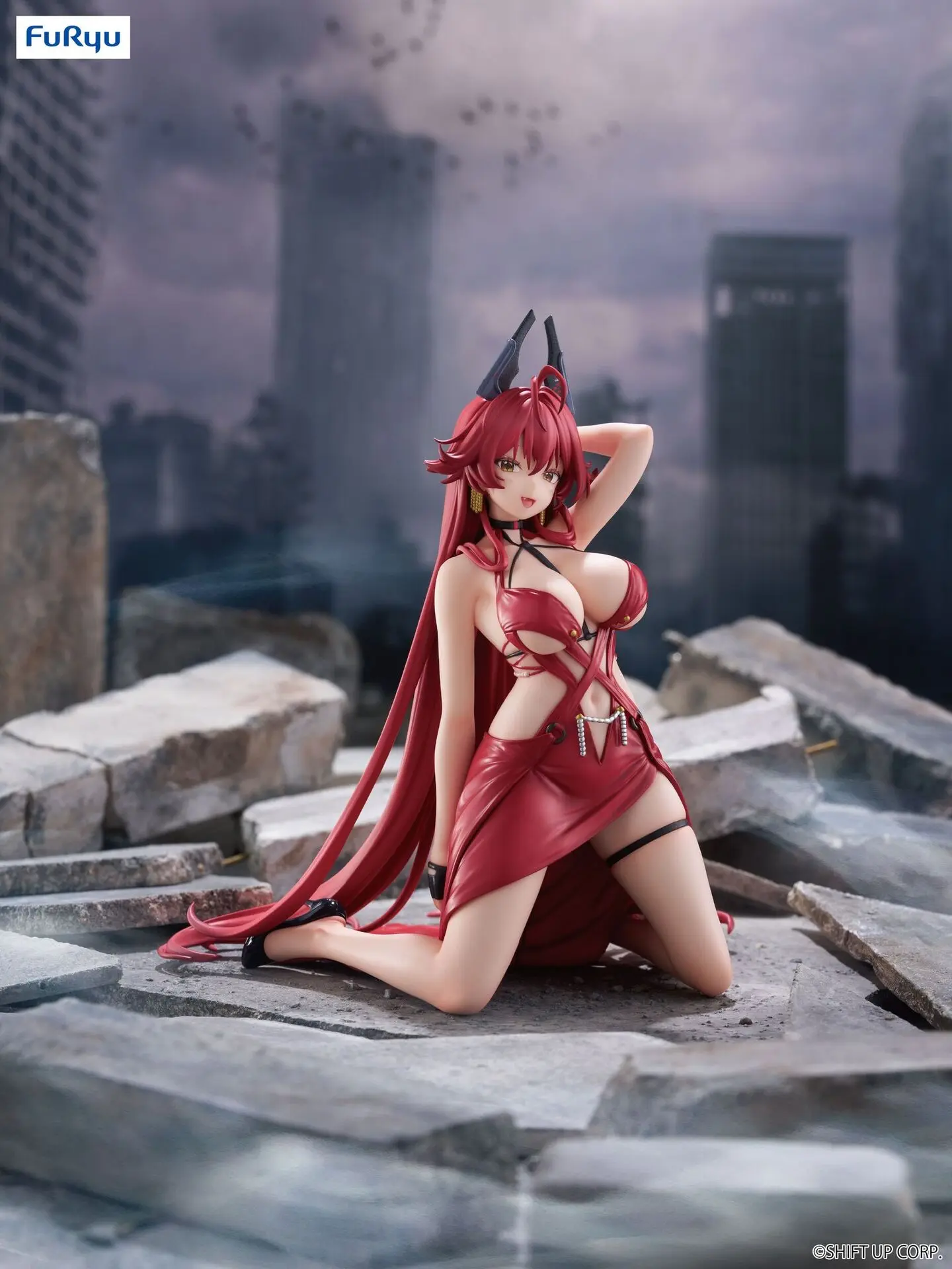 FURYU – Goddess of Victory: Nikke Red Hood Noodle Stopper Figure Nonsense Red (Licensed)