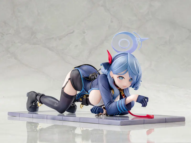AmiAmi – Blue Archive Ako Memorial Lobby ver. 1/7 Complete Figure (Licensed)