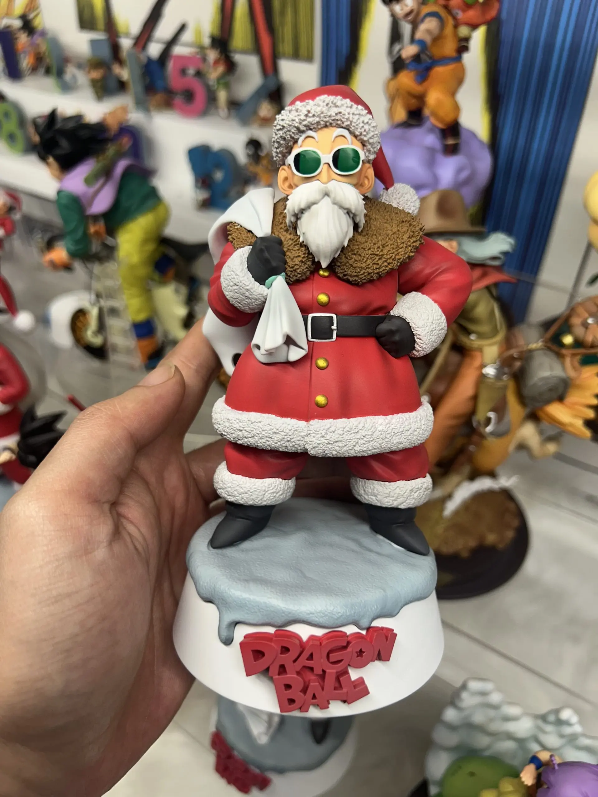 Shi Guang Ji Studio – Dragon Ball Christmas Master Roshi & Kuririn