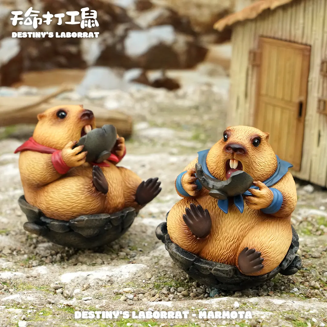Animal BangBang Studio – Marmota Desktop Ornament (Licensed)