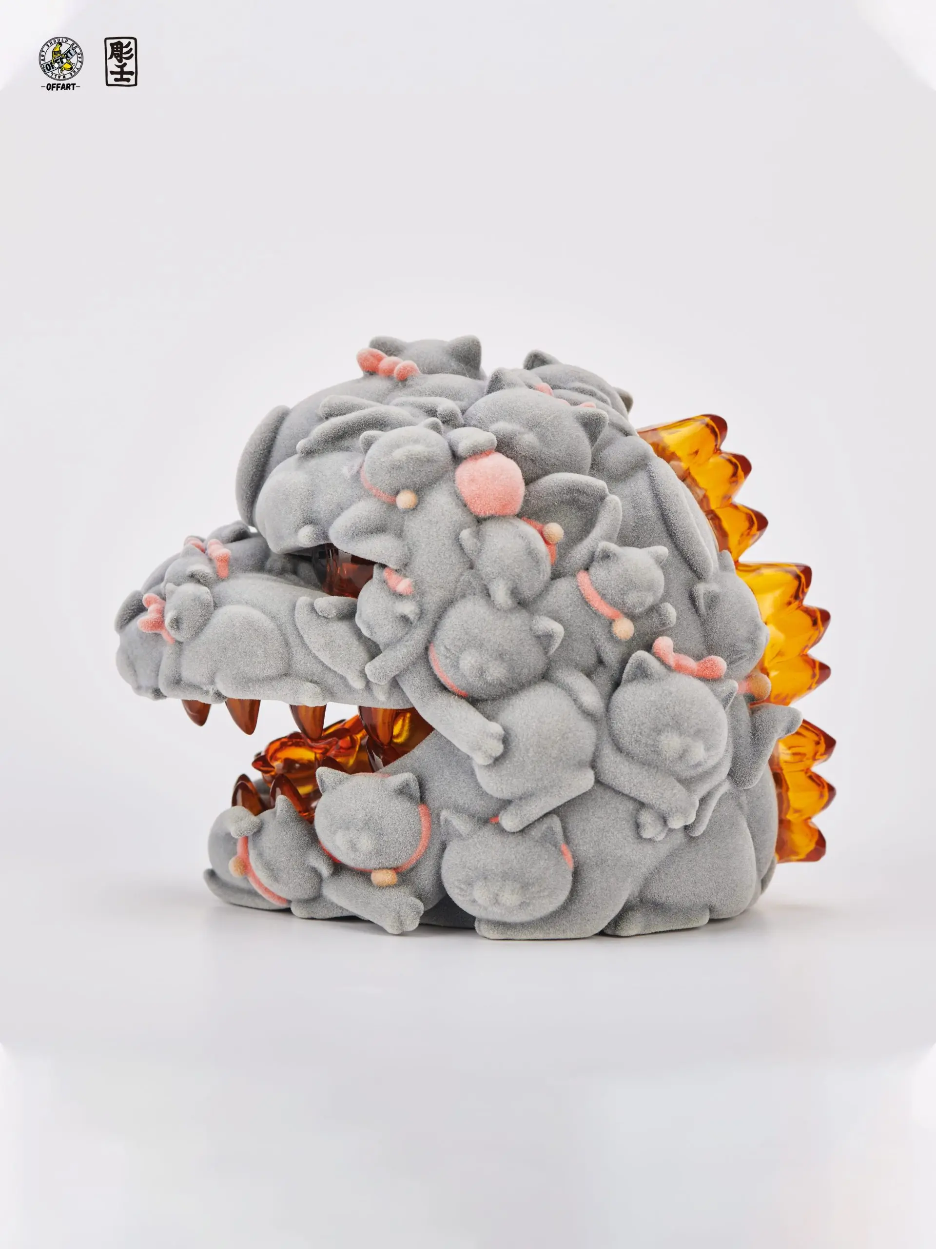OFFART & A Ren – Flame Hundred Cats Mini – Flocked Version (Licensed)